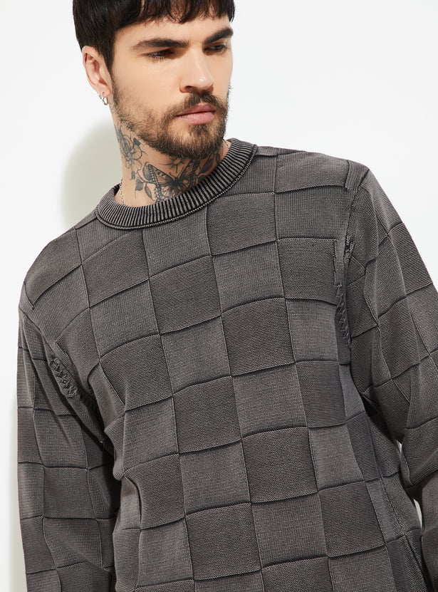 MR.JAWAN Men's Grey Checked Oversized Sweater front view